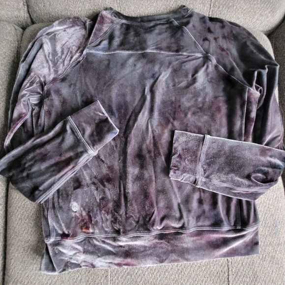 Lululemon Velour Warm Down Crew. Size 6. Interstellar dark grey multi. - Picture 2 of 4